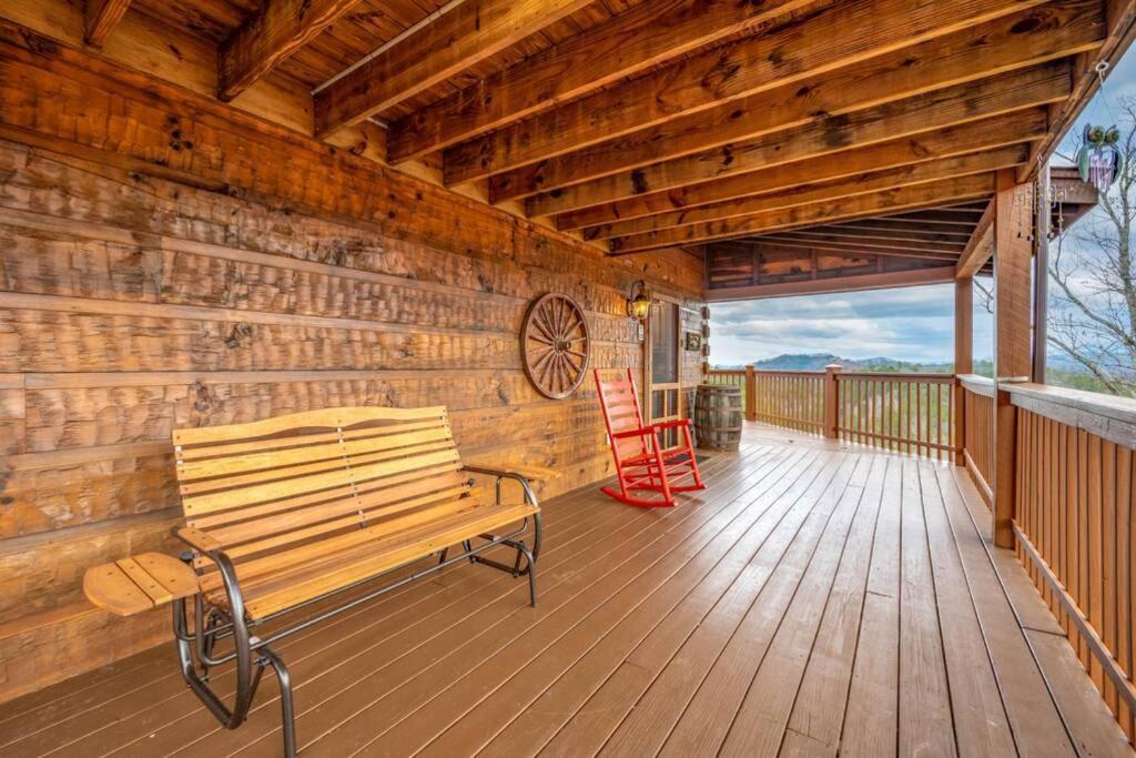 Over The Mountain - Smoky Mountain View Cabin 塞维尔维尔 外观 照片