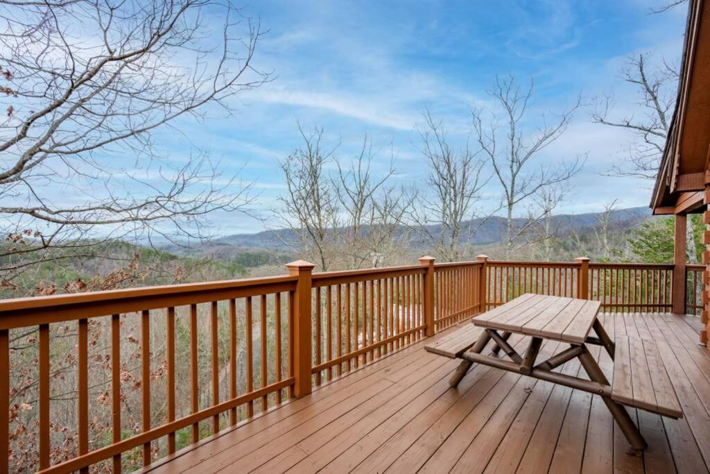 Over The Mountain - Smoky Mountain View Cabin 塞维尔维尔 外观 照片