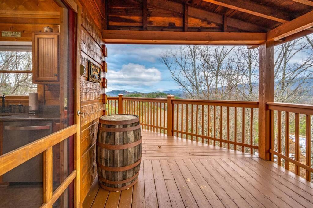 Over The Mountain - Smoky Mountain View Cabin 塞维尔维尔 外观 照片