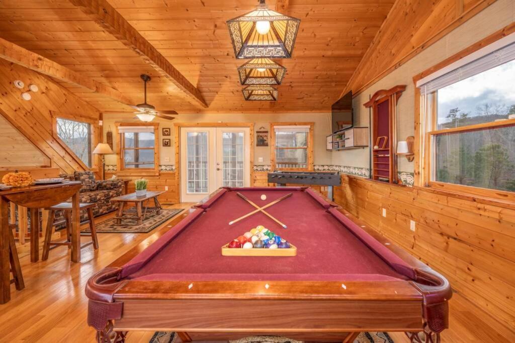 Over The Mountain - Smoky Mountain View Cabin 塞维尔维尔 外观 照片